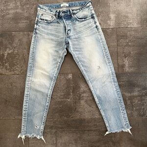 Moussy Blue Ankle Cropped Distressed Jeans